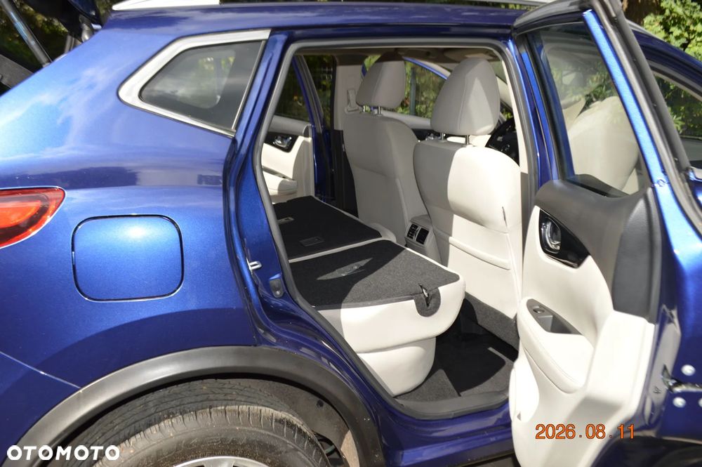 Nissan Rogue - 23