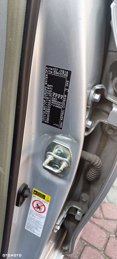Toyota Yaris 1.33 2010 - 8