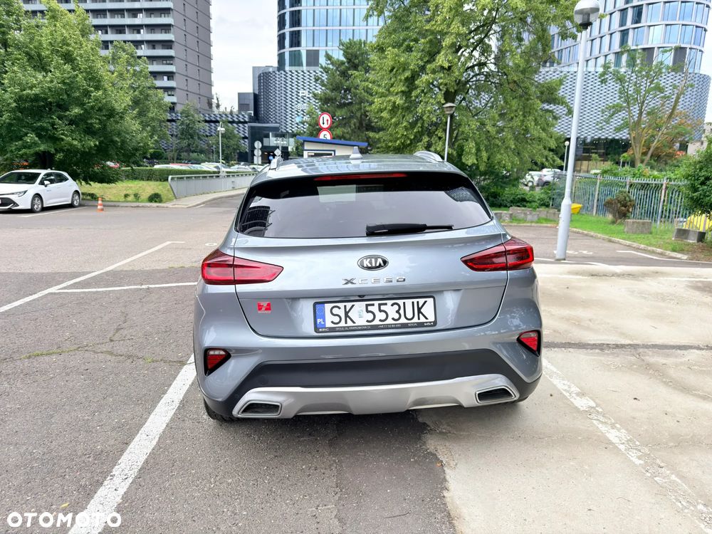 Kia XCeed 1.5 T-GDI M - 5