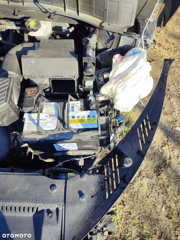 Hyundai Tucson blue 1.6 GDi 2WD Navi - 12