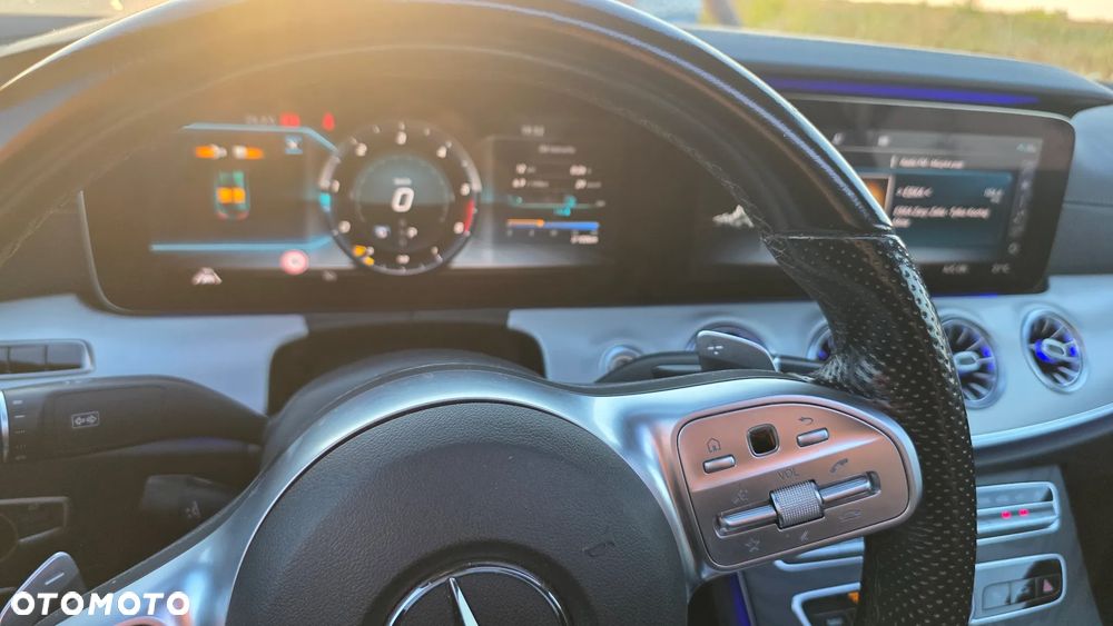 Mercedes-Benz Klasa E 220 d 4-Matic AMG - 12