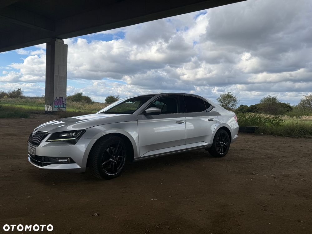 Skoda Superb 2.0 TDI Ambition DSG7 - 2