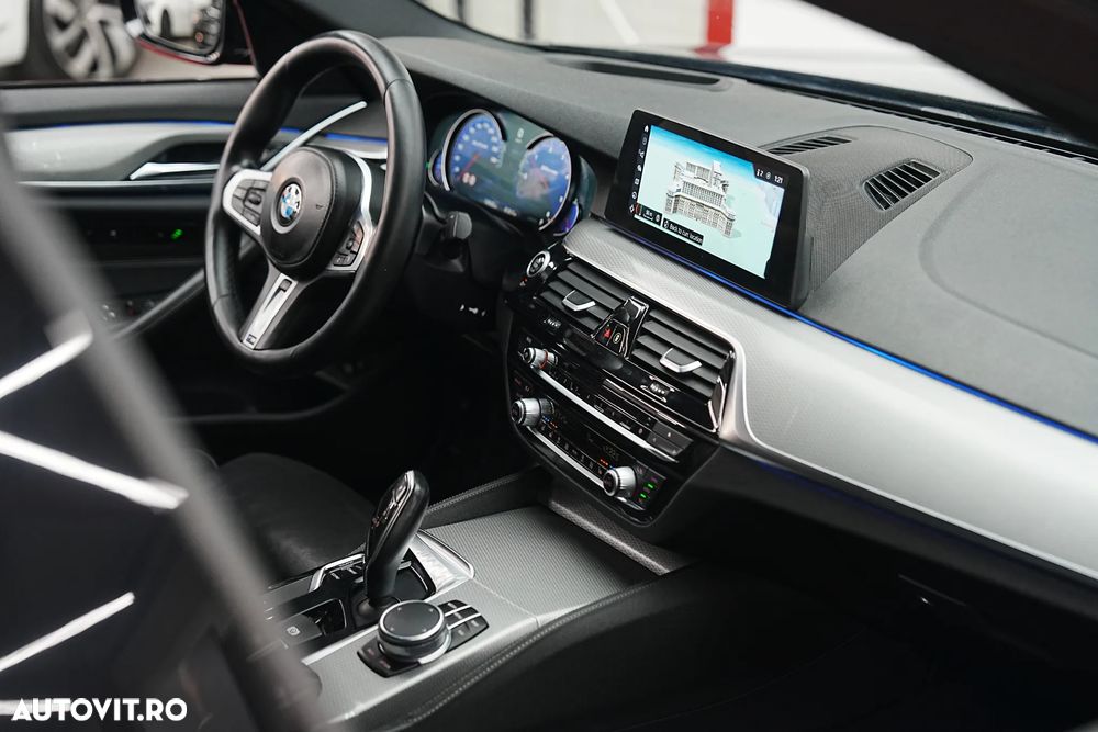 BMW Seria 5 530d xDrive Aut. - 14