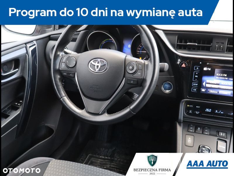 Toyota Auris - 8