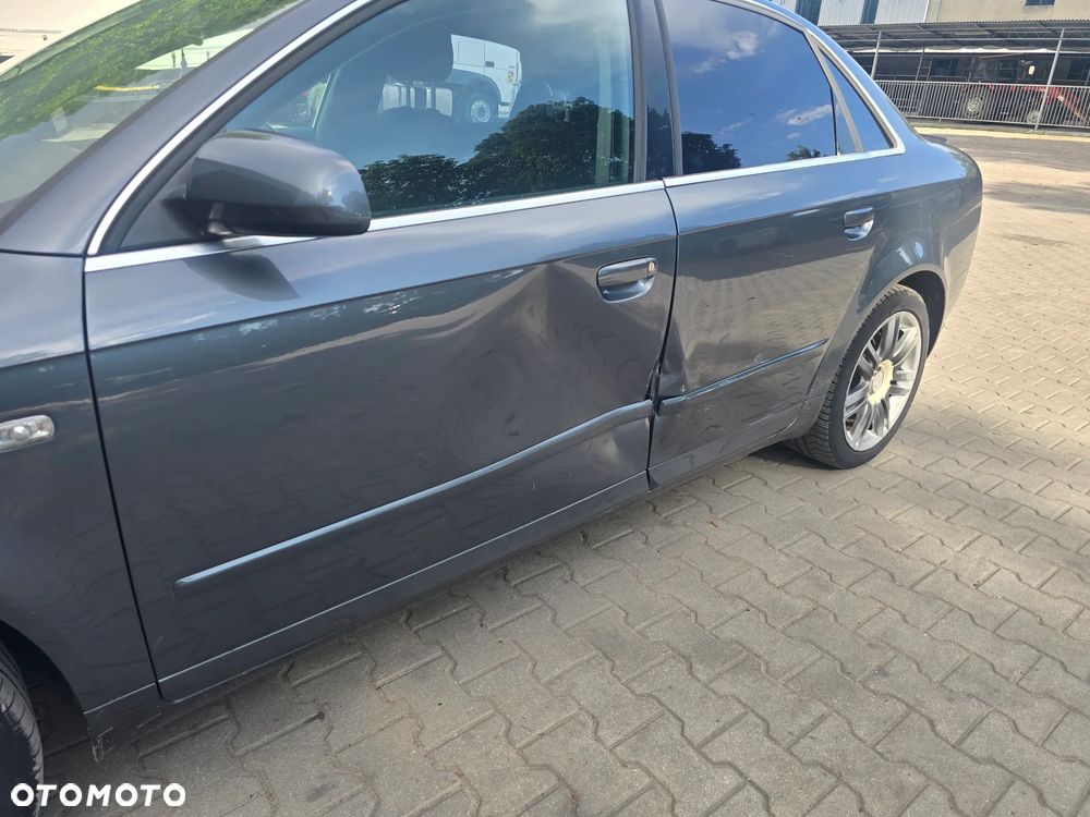 Audi A4 Limousine 2 - 12