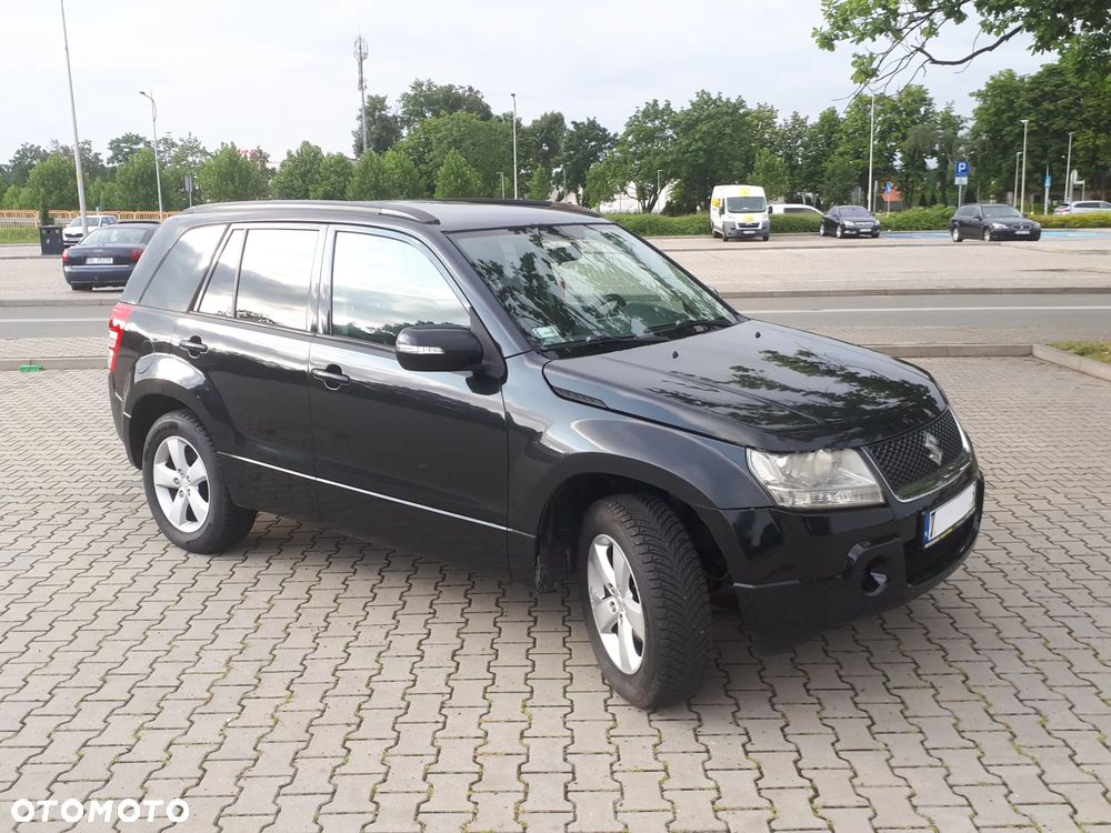 Suzuki Grand Vitara 2.0 Comfort - 10