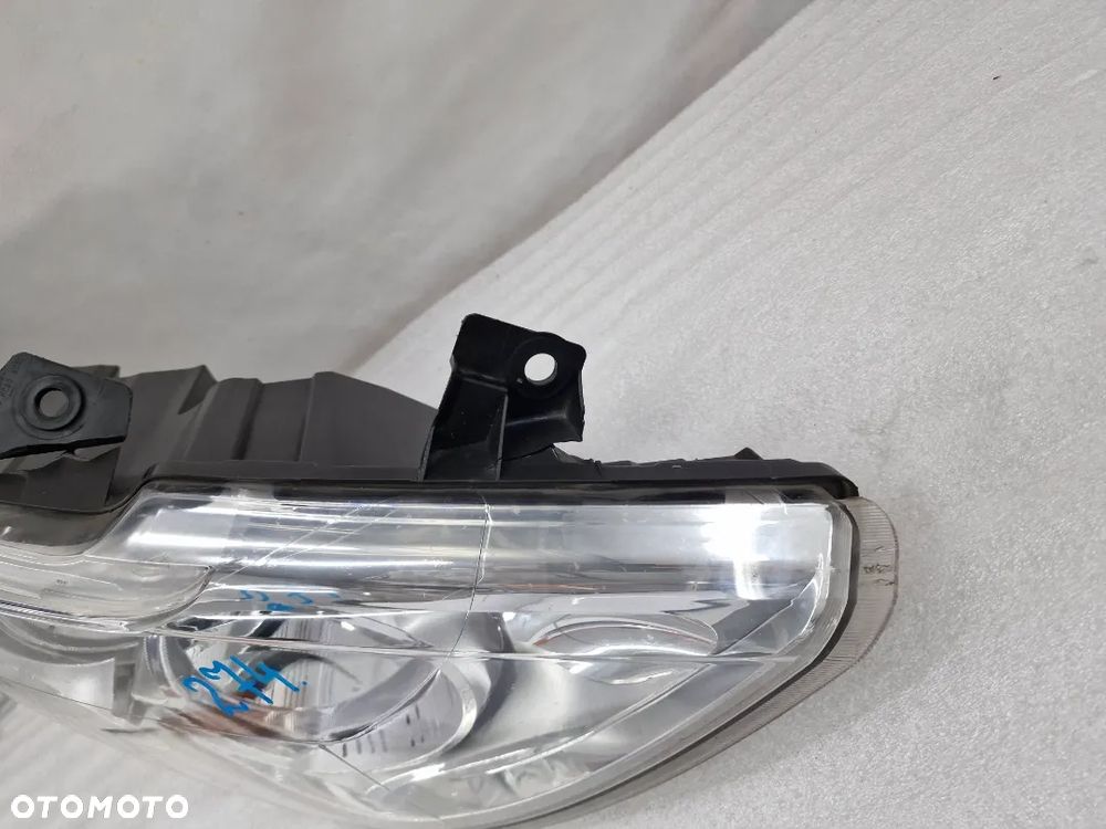 DACIA DOKKER/ LODGY 12- PRAWA LAMPA PRZEDNIA PRZÓD , NR 260102414R , NR AUKCJI LL273 - 23