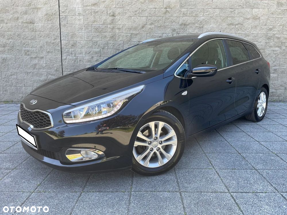 Kia Ceed 1.6 CRDi 128 ISG SW Platinum Edition - 1