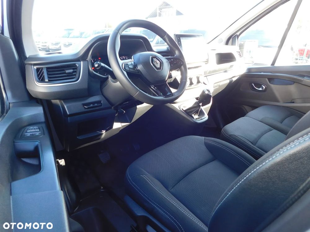 Renault Trafic - 6