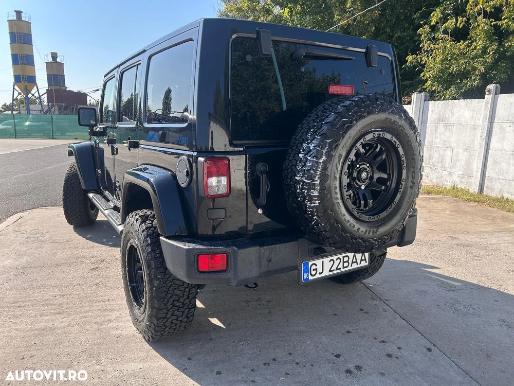 Jeep Wrangler Unlimited 2.8 CRD AT Sahara - 4