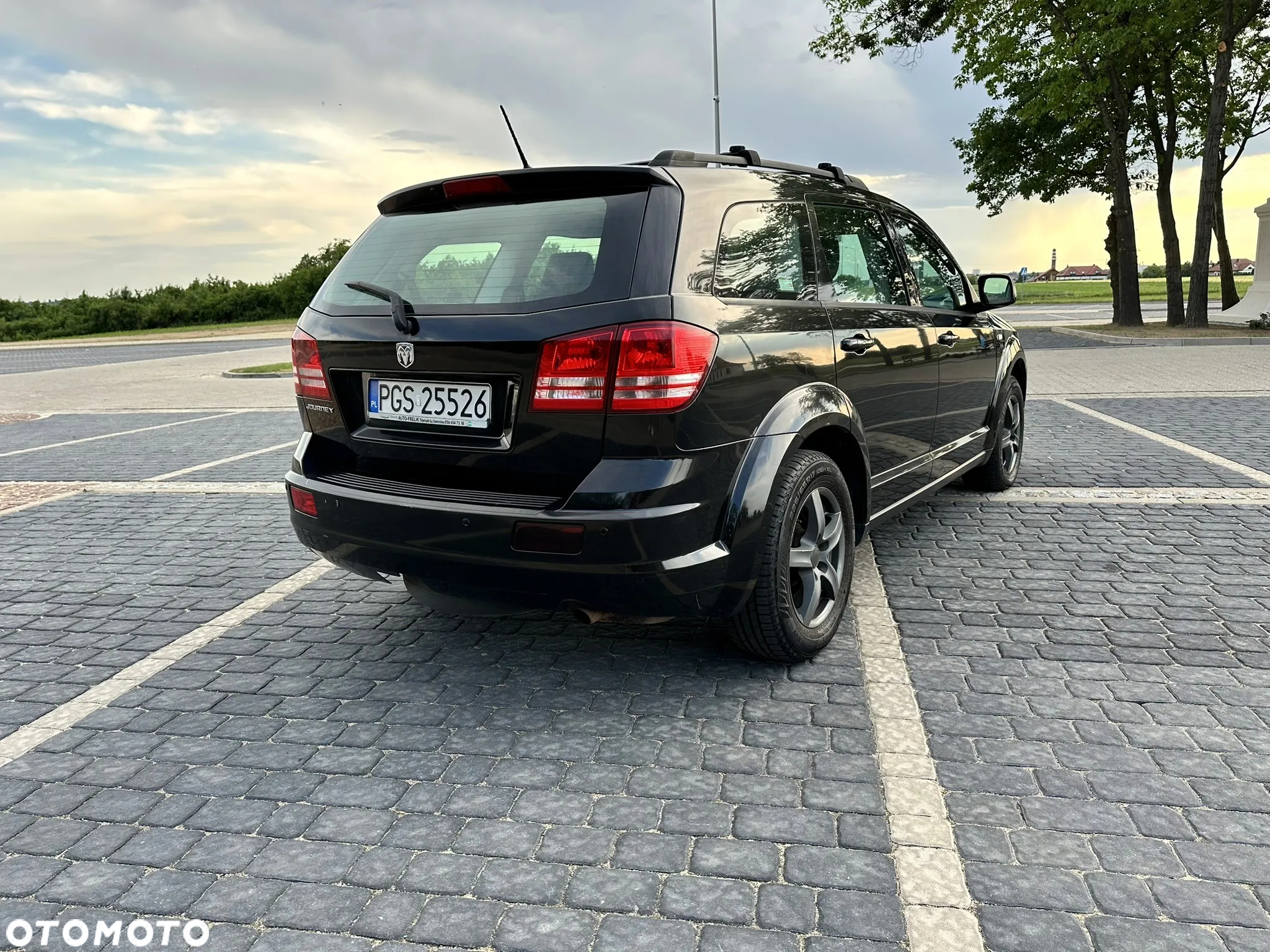 Dodge Journey - 11