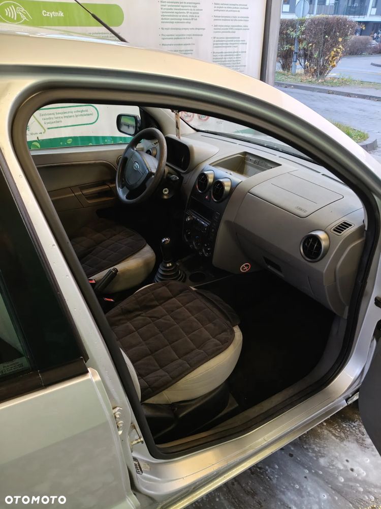 Ford Fusion 1.4 TDCI Ambiente - 7