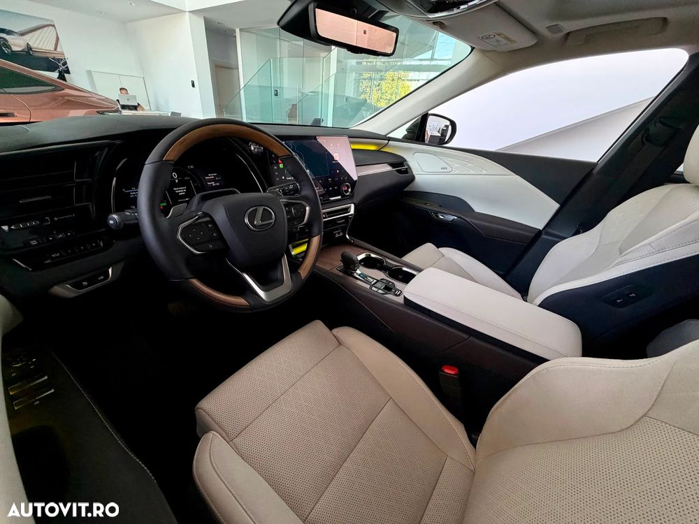 Lexus Seria RX 450h+ E-Four PHEV Luxury - 9