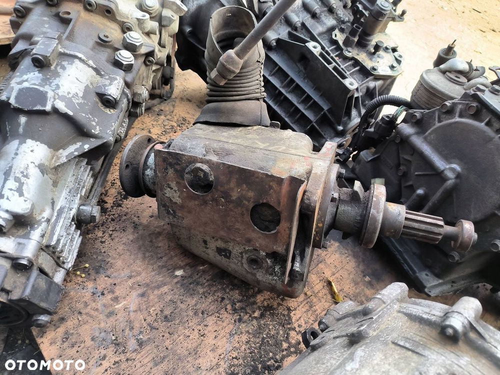 Skrzynia biegów FSC Żuk - 2