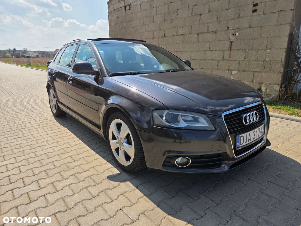 Audi A3 Sportback 2.0 TDI DPF quattro S line Sportpaket - 8