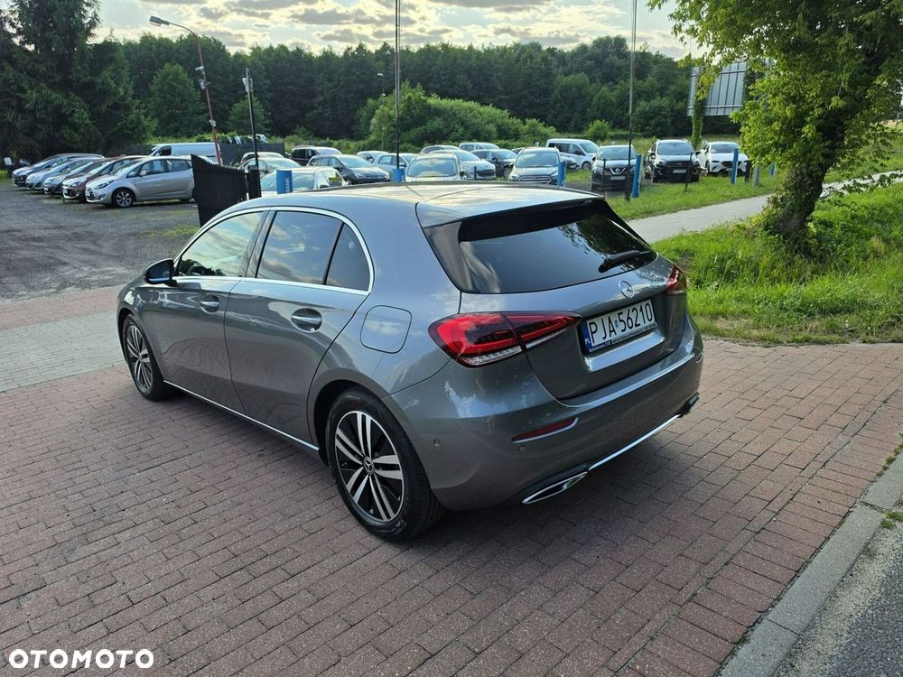 Mercedes-Benz Klasa A 180 7G-DCT Style - 4