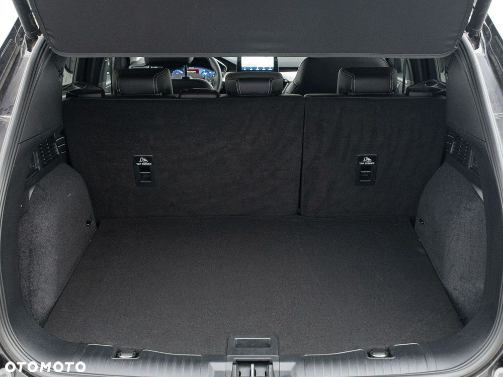 Ford Kuga 2.5 FHEV AWD Titanium X - 27