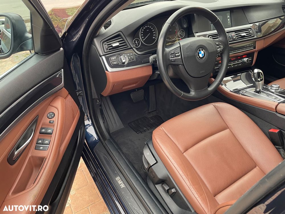 BMW Seria 5 520d Aut. - 13