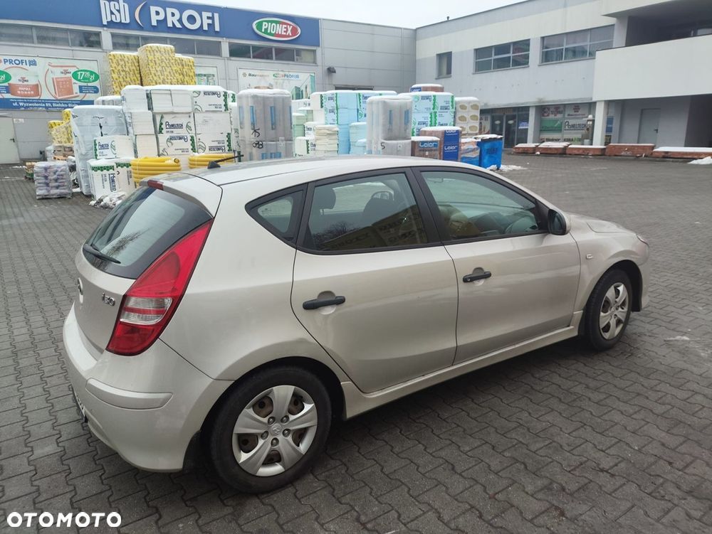 Hyundai i30 1.4 Classic + - 2