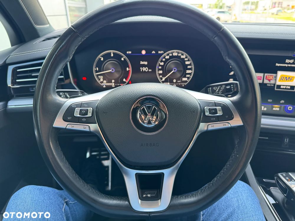 Volkswagen Touareg 3.0 V6 TDI SCR 4Mot R-Line - 22