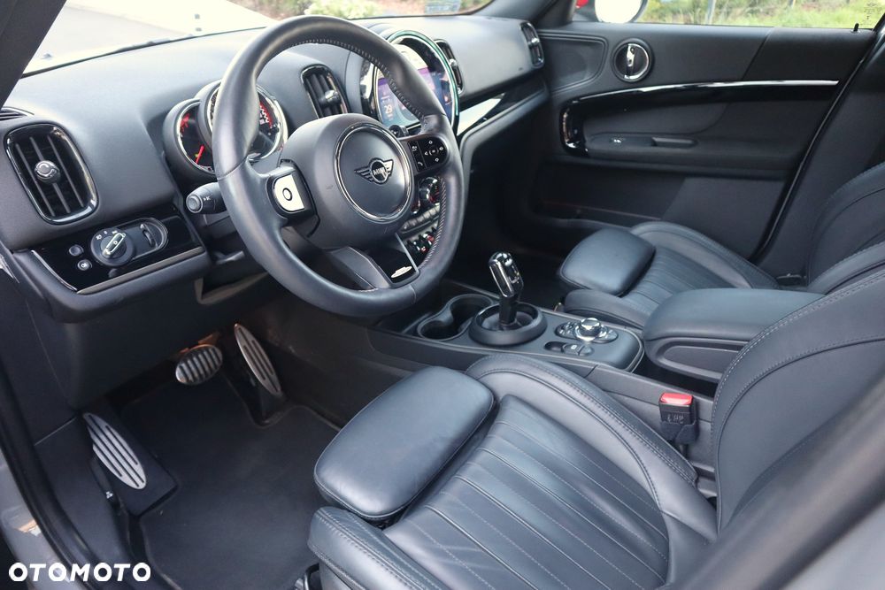 MINI John Cooper Works - 13