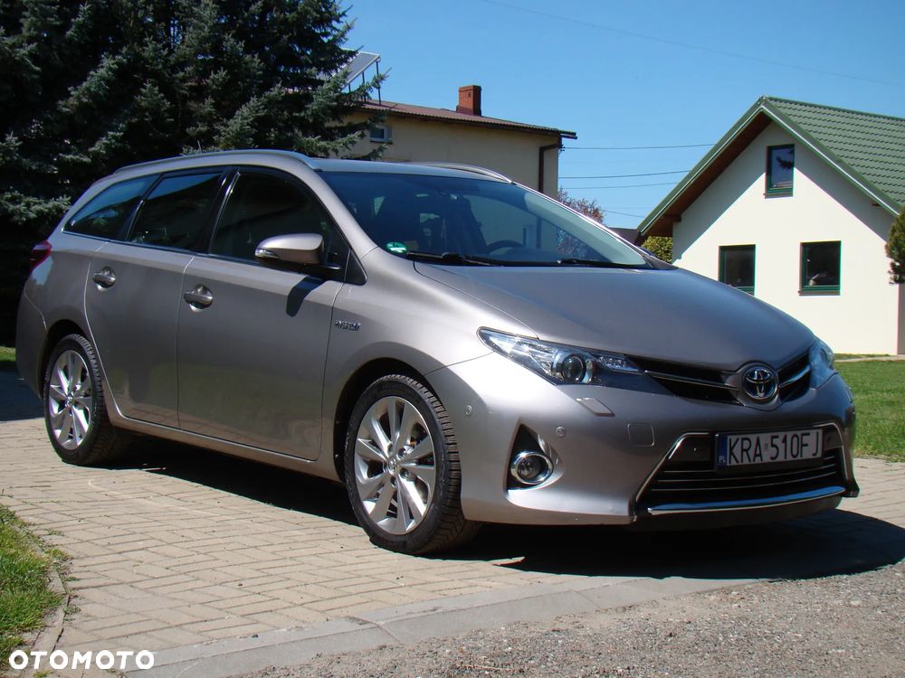 Toyota Auris - 13
