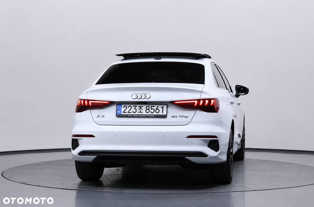 Audi A3 Limousine 40 TFSI quattro S tronic advanced - 5