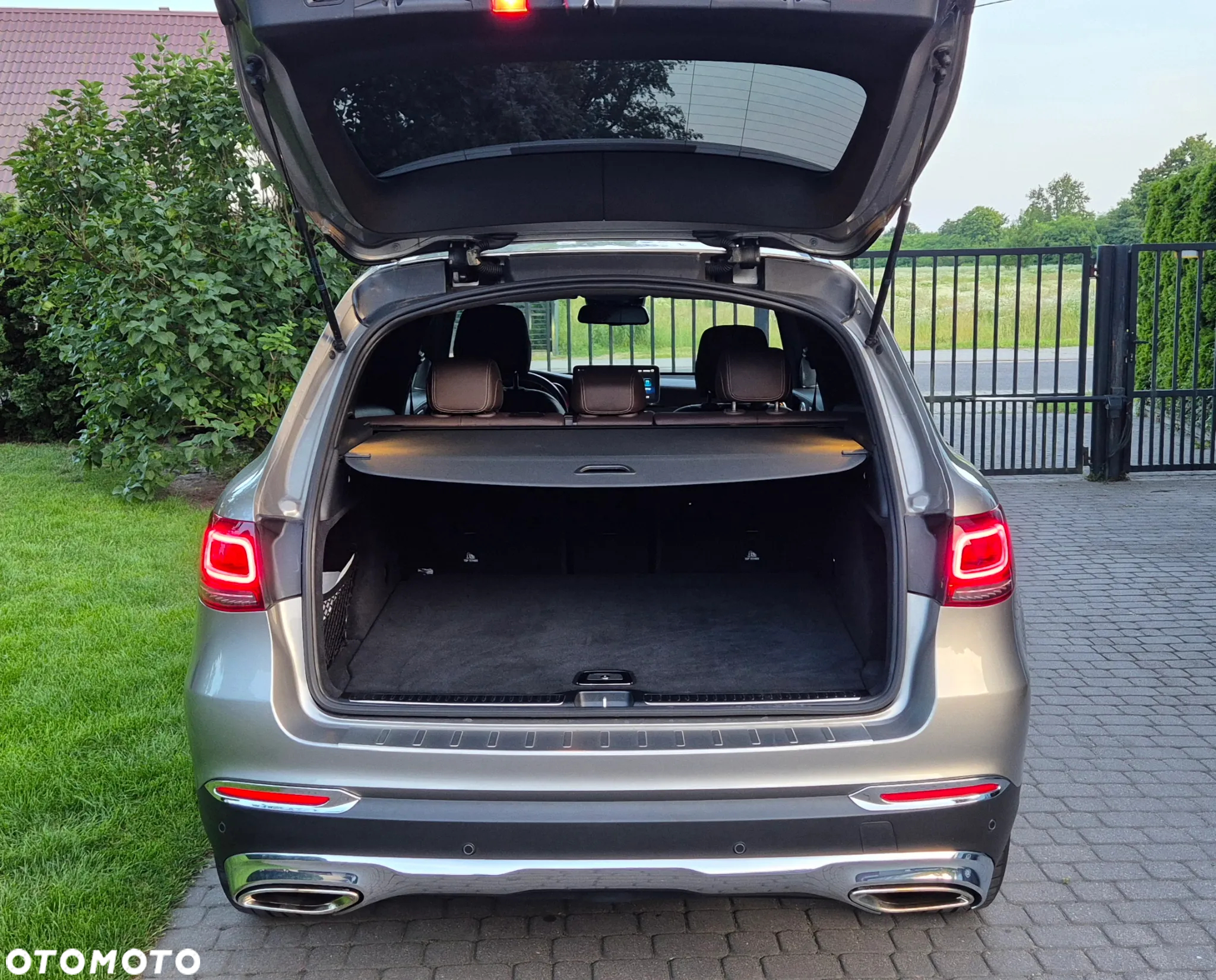 Mercedes-Benz GLC 250 4Matic 9G-TRONIC - 26