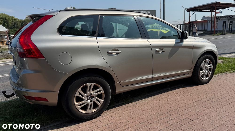 Volvo XC 60 D4 Geartronic Momentum - 5