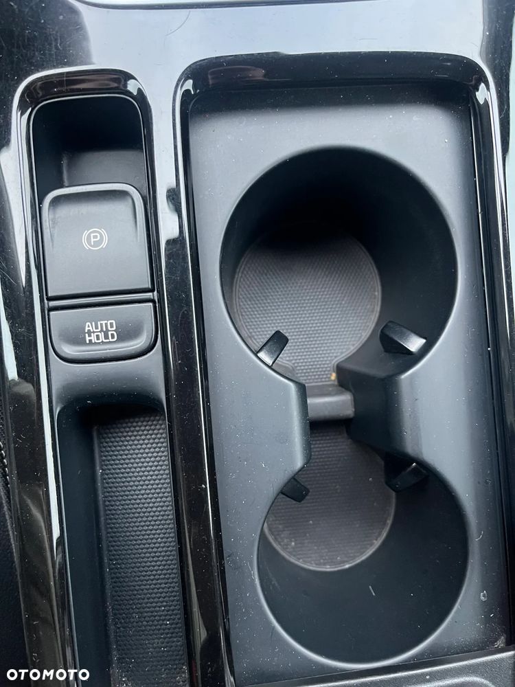 Kia XCeed 1.6 T-GDI L Business Line DCT - 13