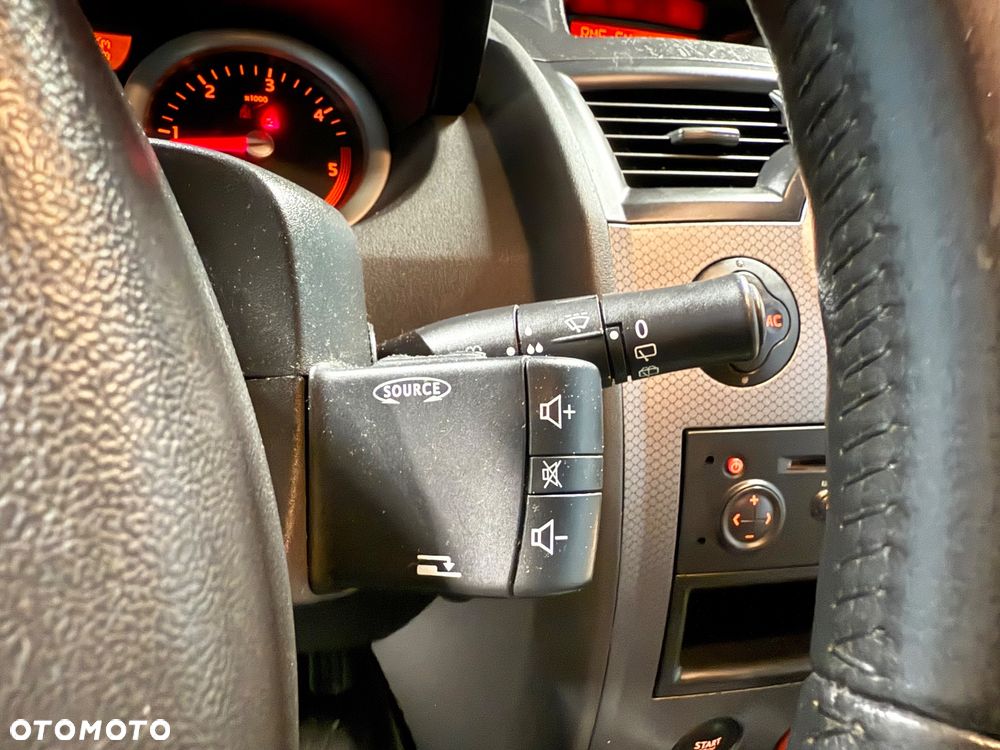 Renault Megane - 18