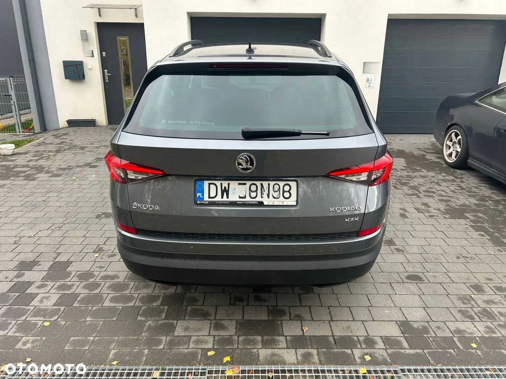 Skoda Kodiaq 2.0 TSI 4x4 Business DSG - 2