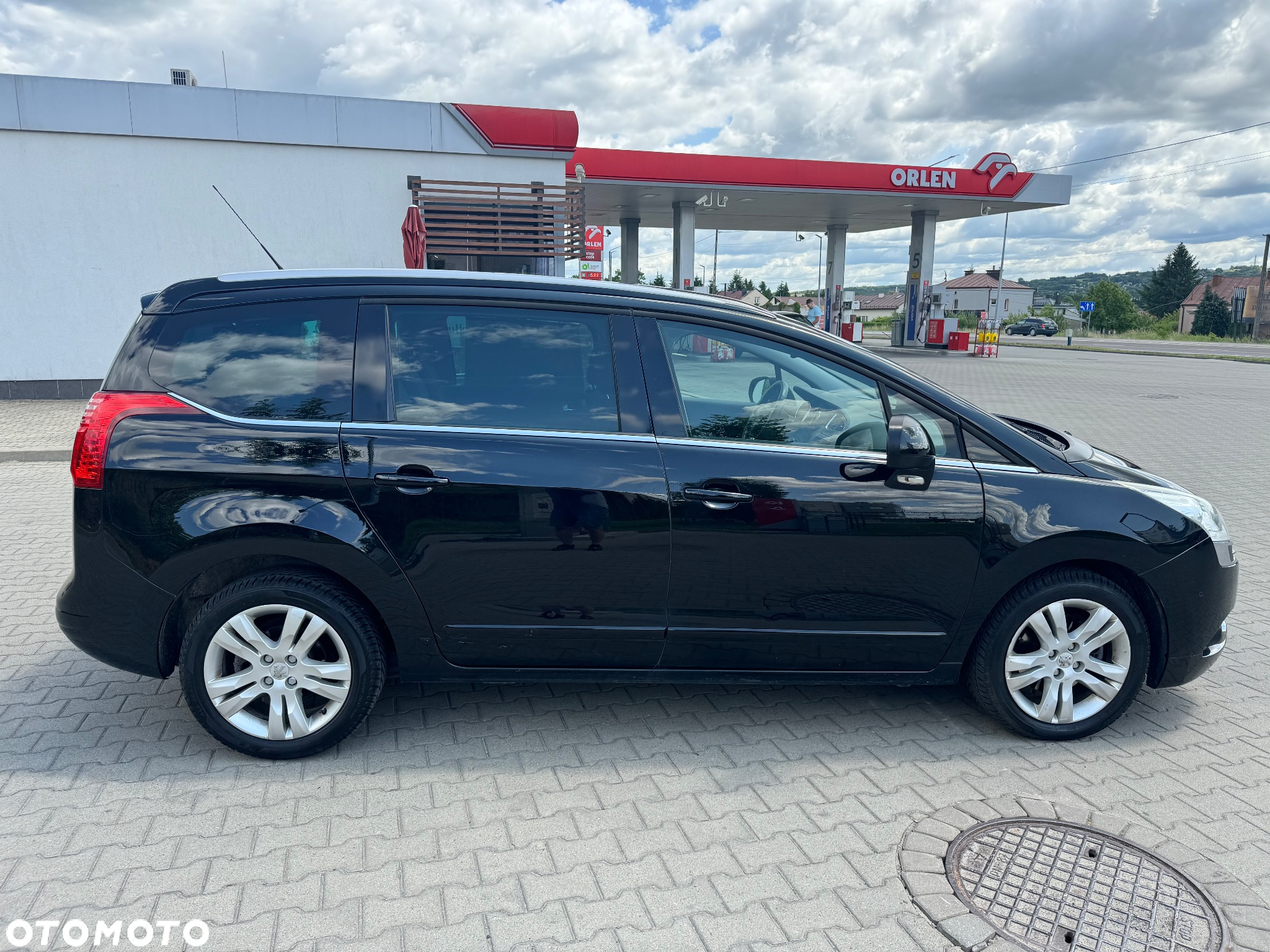 Peugeot 5008 - 5