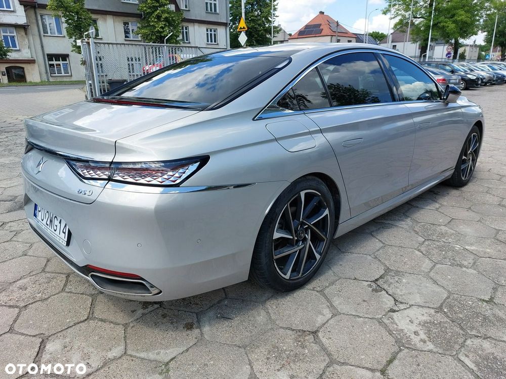 DS Automobiles DS 9 - 12