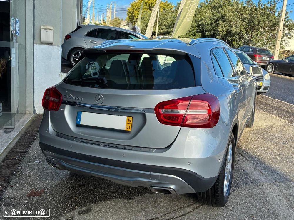 Mercedes-Benz GLA 180 d Urban — fotografia 3