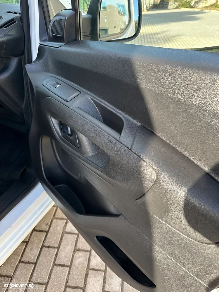 Peugeot PARTNER - 12