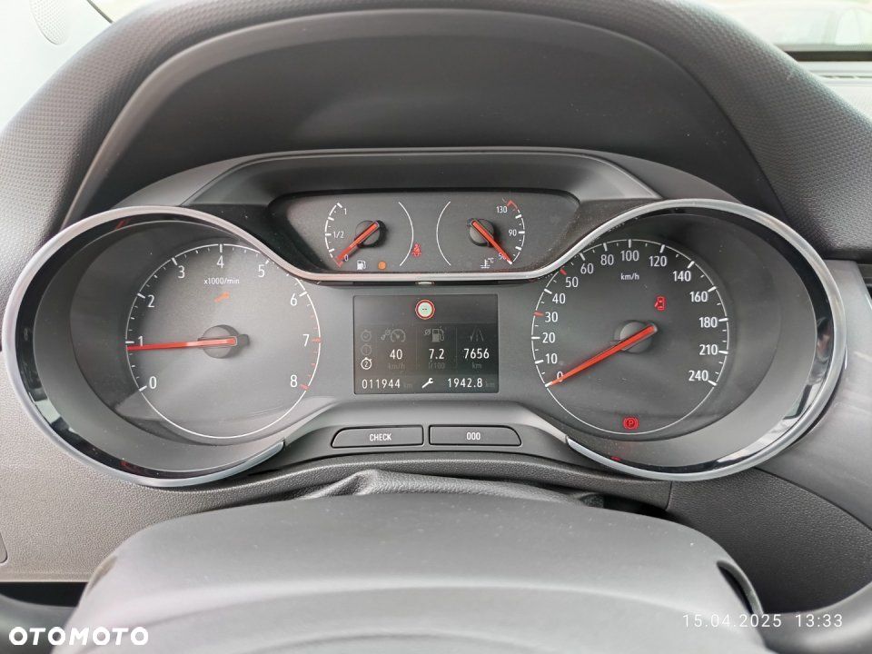 Opel Crossland - 15