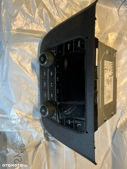 Radio iveco dailly (Duże)