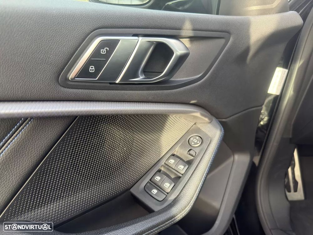 BMW 218 Gran Coupé i Pack Desportivo M - 22