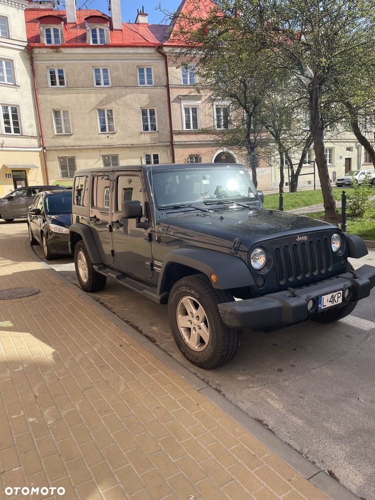 Jeep Wrangler - 1
