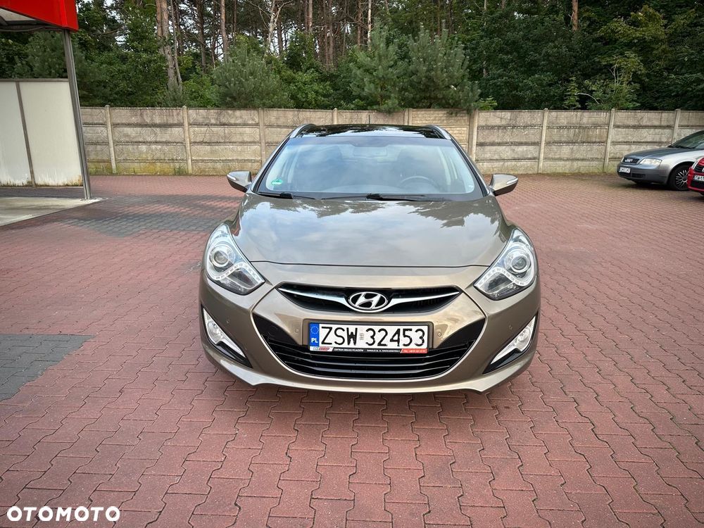 Hyundai i40 i40cw 1.7 CRDi Premium - 1