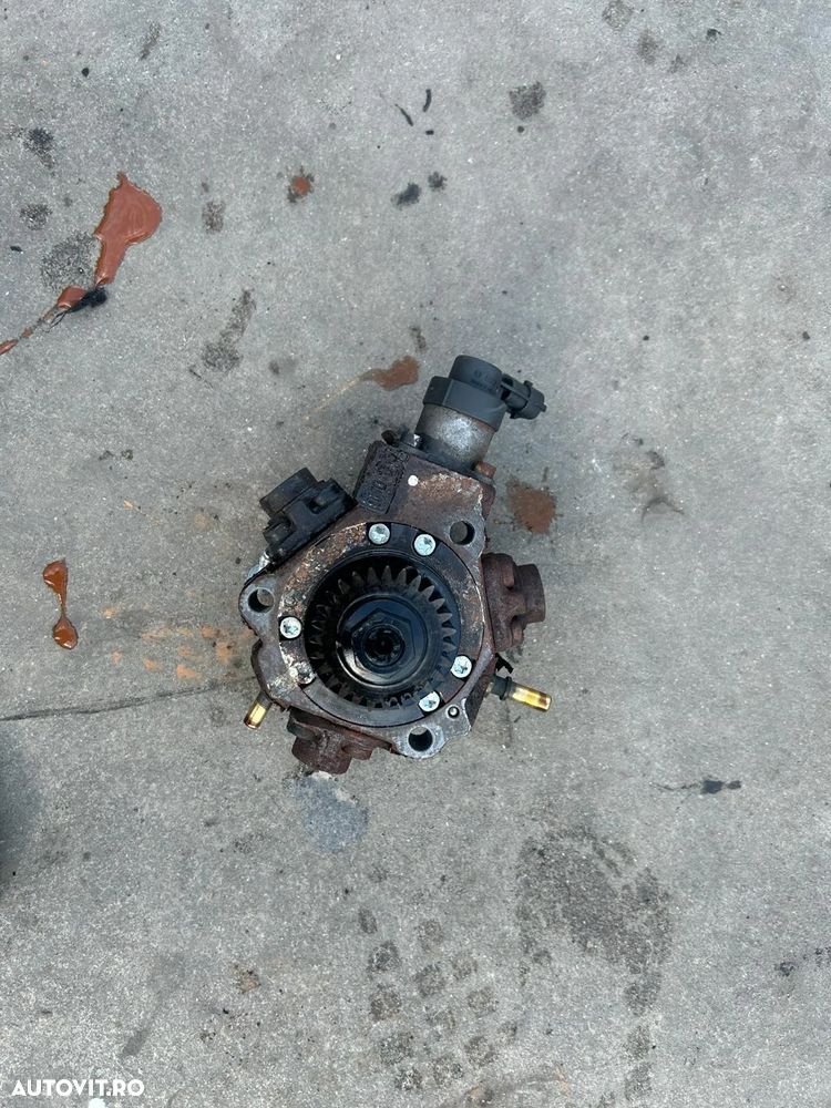 Injectie Renault trafic 1.6 bi-turbo 167005114R 175214823R - 1