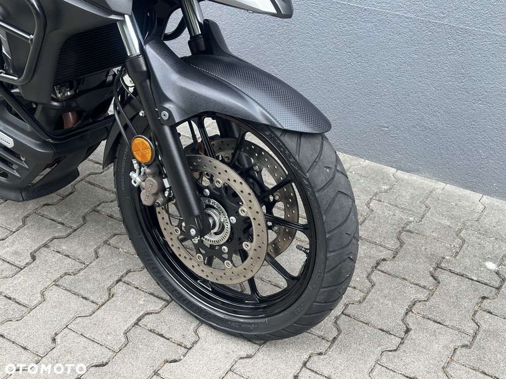 Suzuki DL - 35