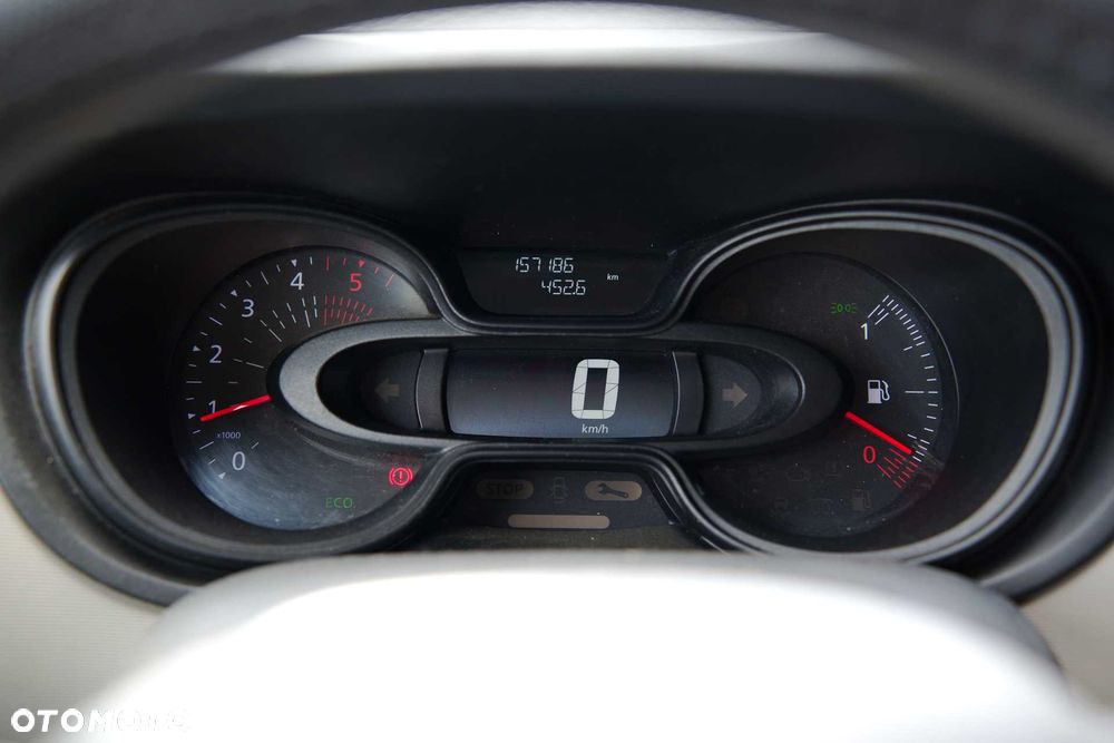Renault Trafic L1H2 wysoki dach - 25
