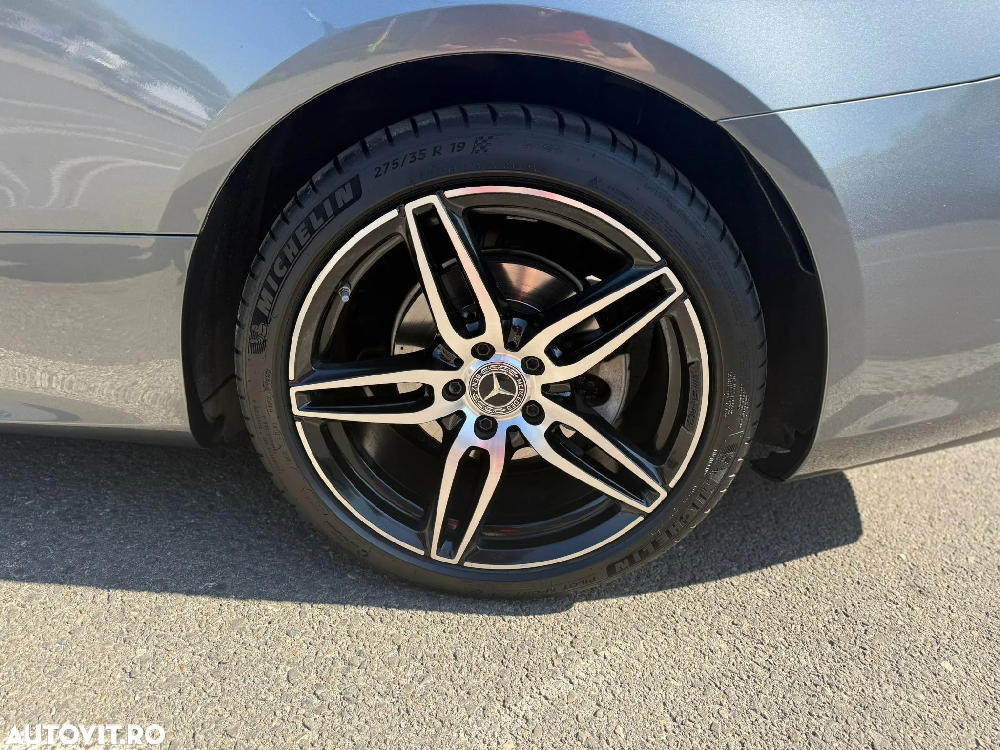 Mercedes-Benz AMG - 12
