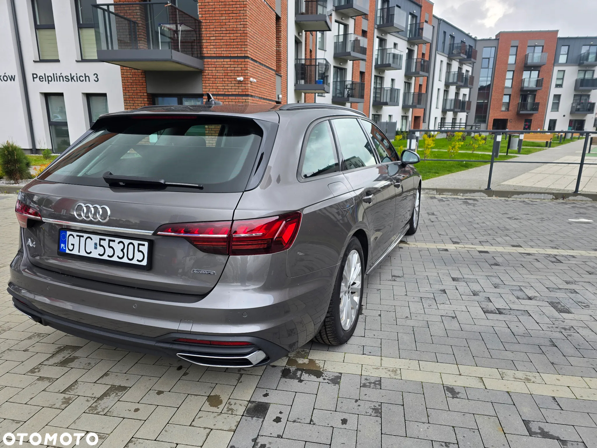 Audi A4 Avant 40 TDI quattro S tronic - 15
