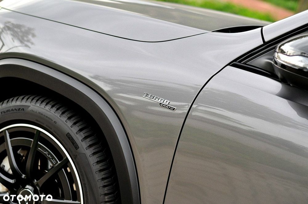 Mercedes-Benz GLB AMG 35 4-Matic - 18