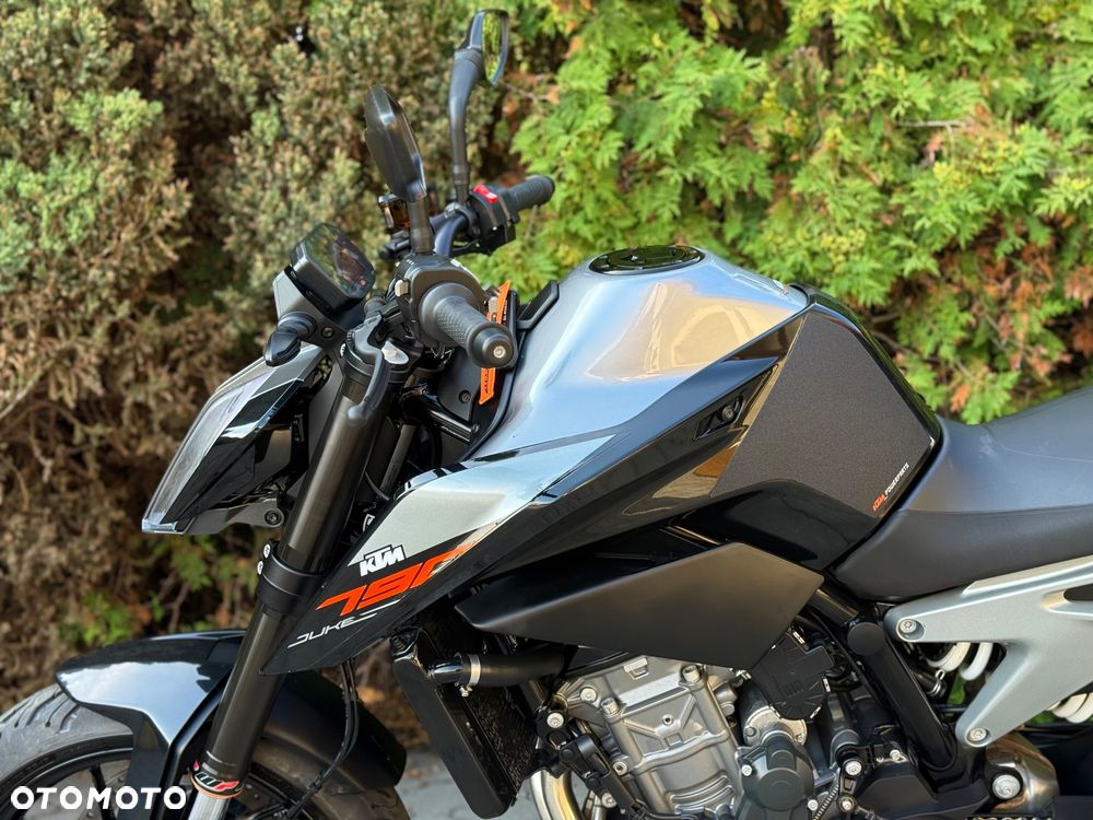 KTM Duke - 28