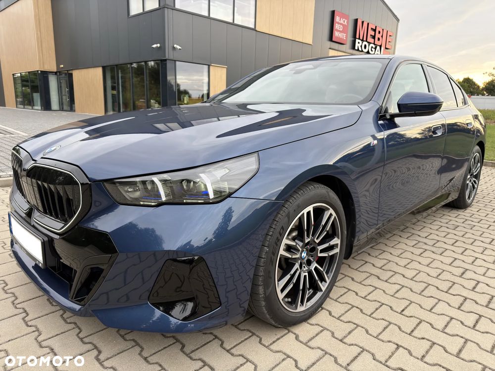 BMW Seria 5 520d xDrive mHEV M Sport - 10