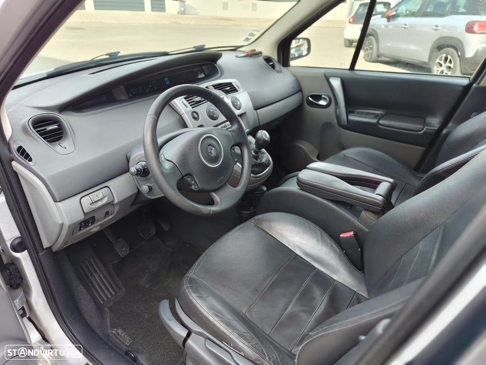 Renault Scénic 1.5 dCi Dynamique S - 9